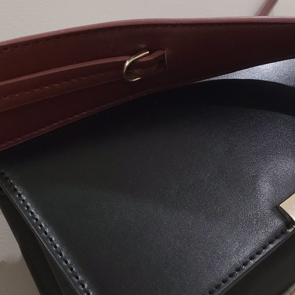 NWT Zara minimalist crossbody bag/ clutch burgundy & black smooth faux leather - Picture 11 of 11